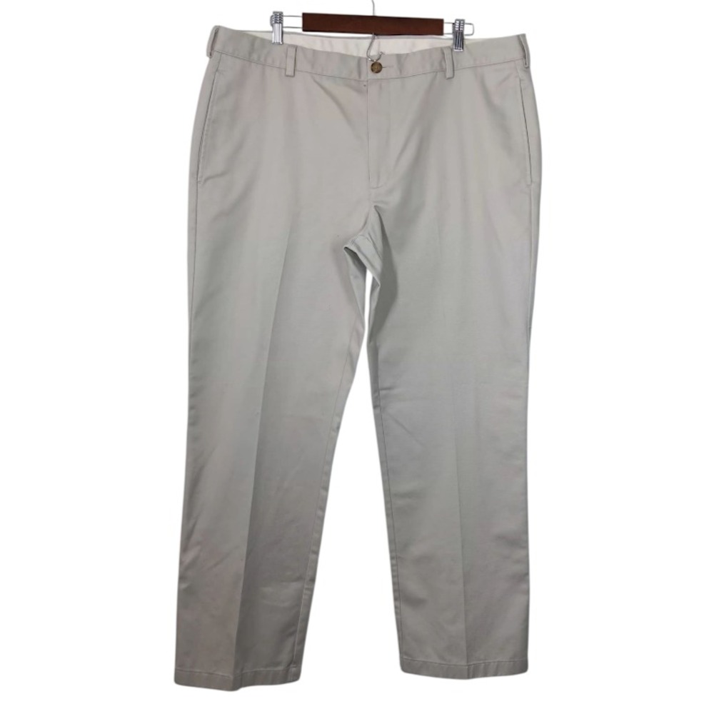 LL Bean Men's Standard Fit Khaki Chino Pantsβ Size 40x32 100% Cotton